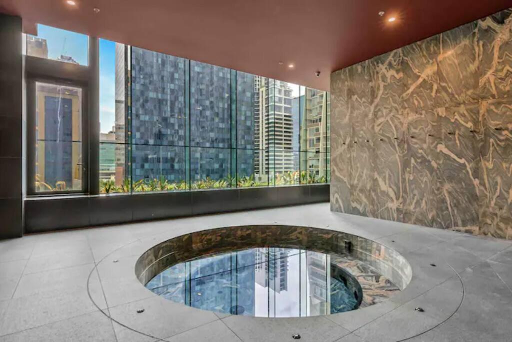 Comfy 2 Bed Apartment In The Heart Of Melbourne Eksteriør billede